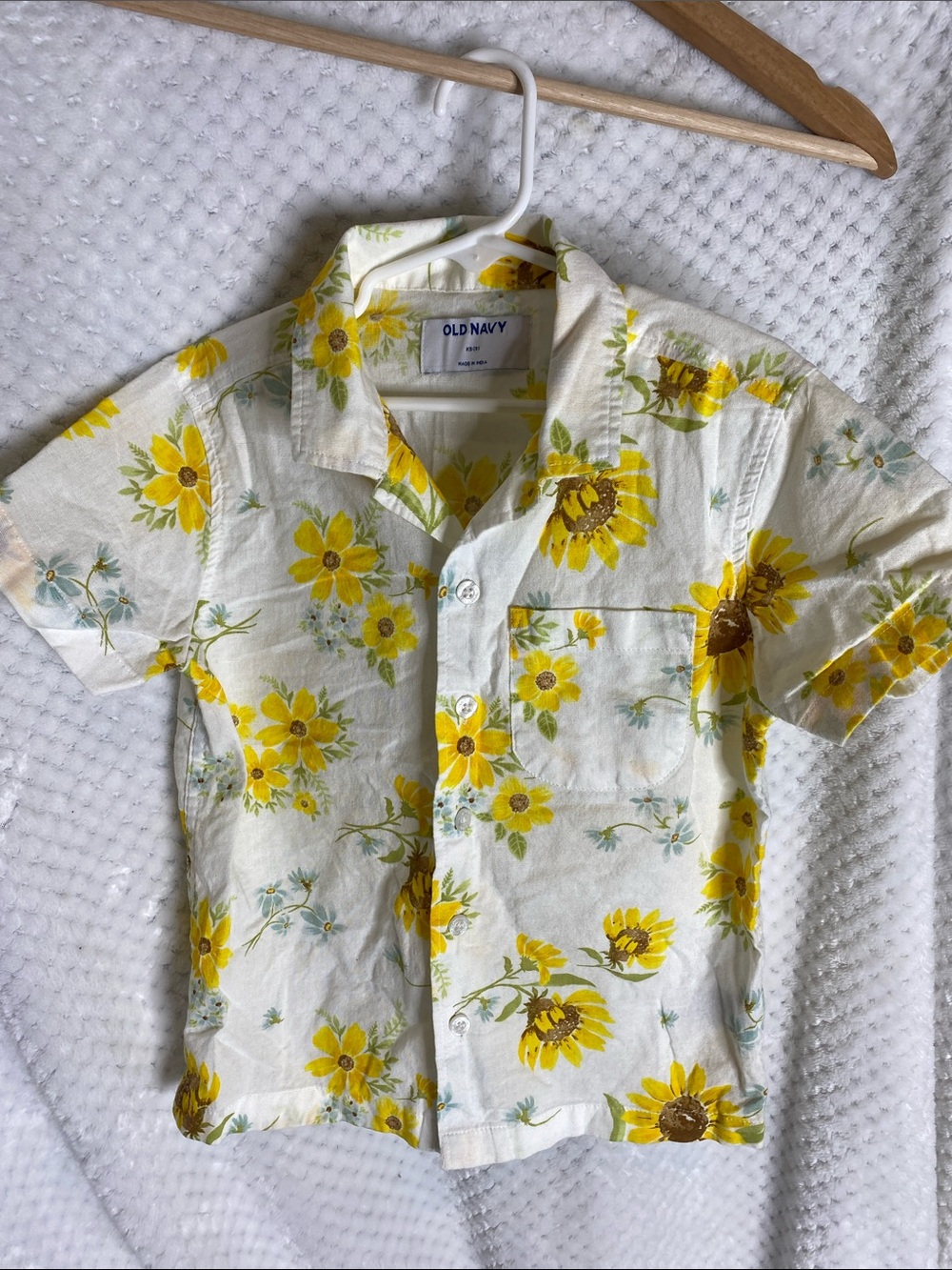 Old Navy Button Up Shirt with Yellow Sunflowers Print